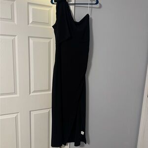Chic One-Shoulder Black Dress